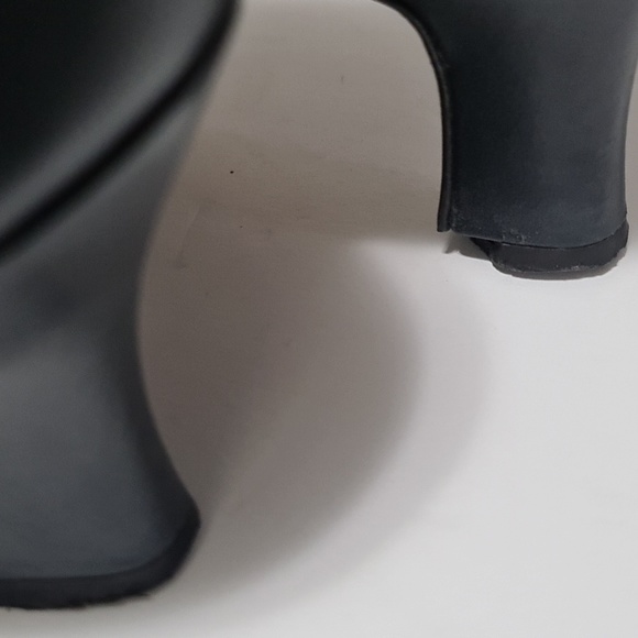 Naturalizer Leather Pumps Navy Blue Valarie Cap Toe 2.5” Heel Size 7.5W - Picture 14 of 14